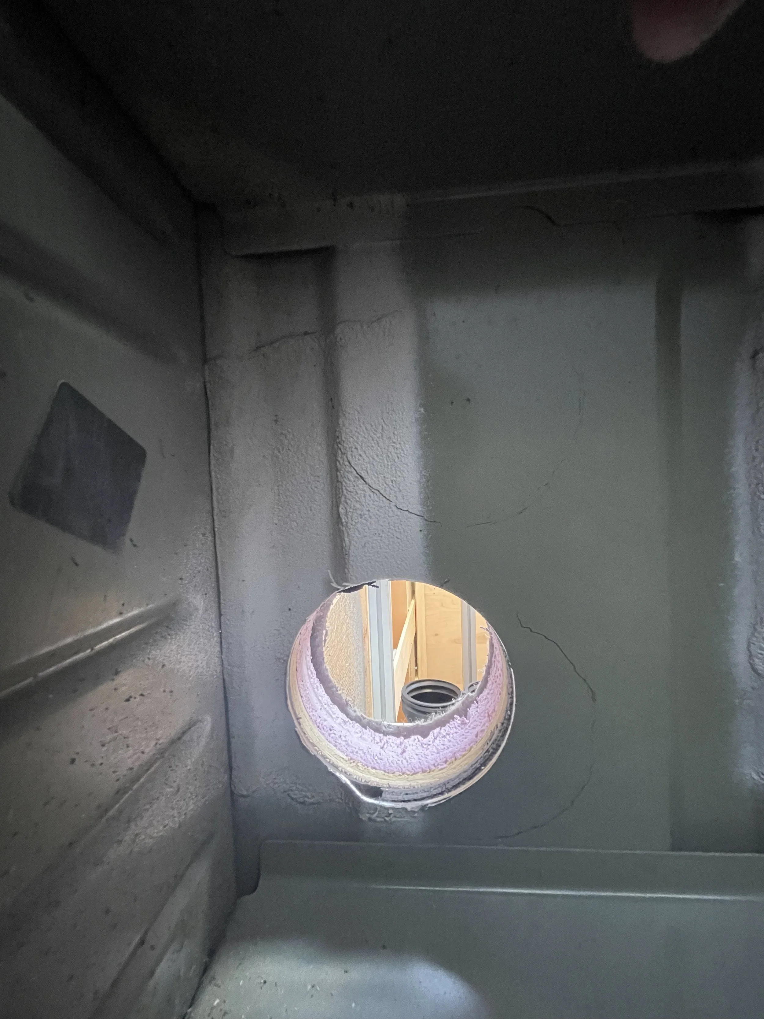 Air Conditioner - Photo 11