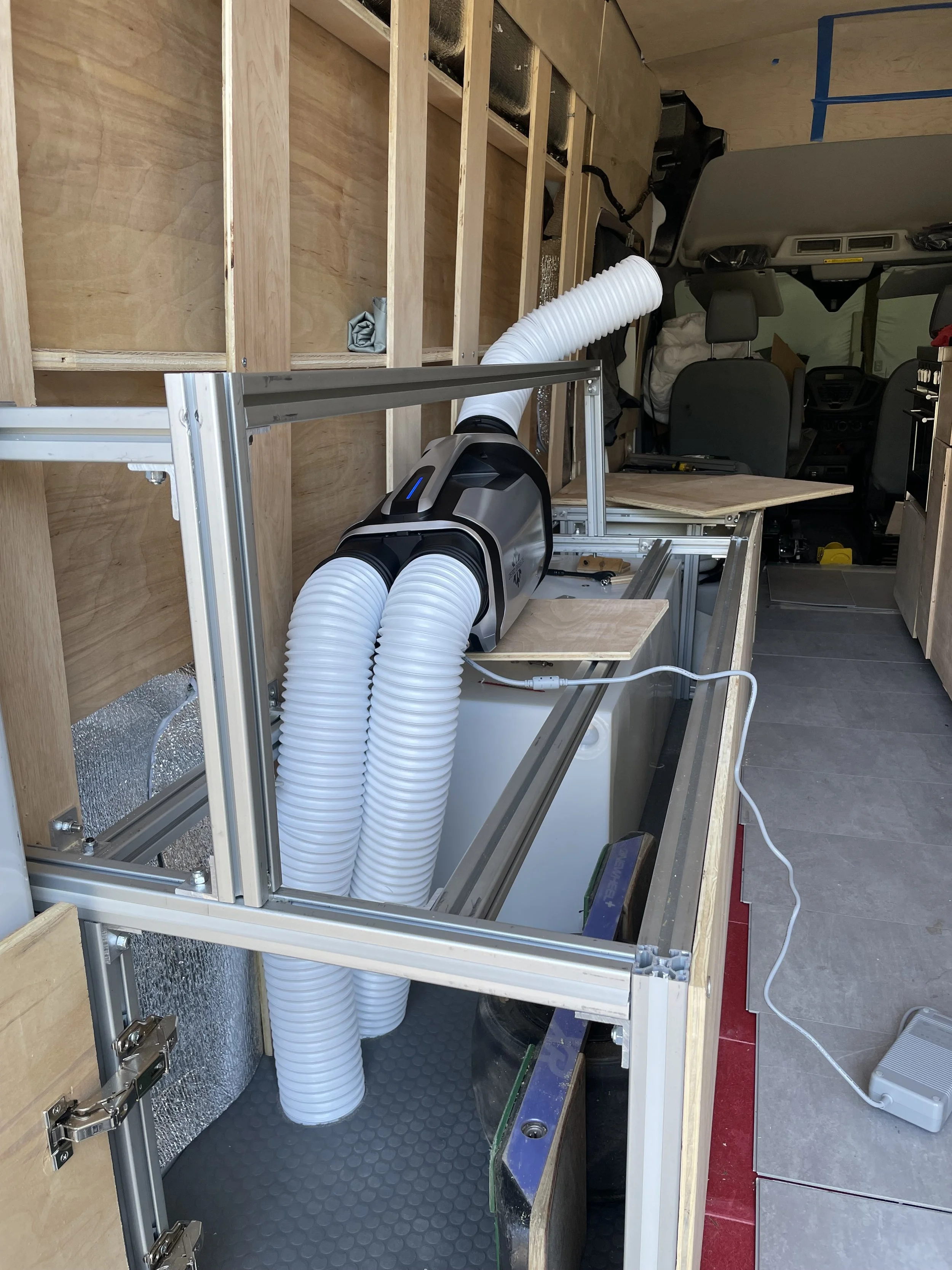 Air Conditioner - Photo 17
